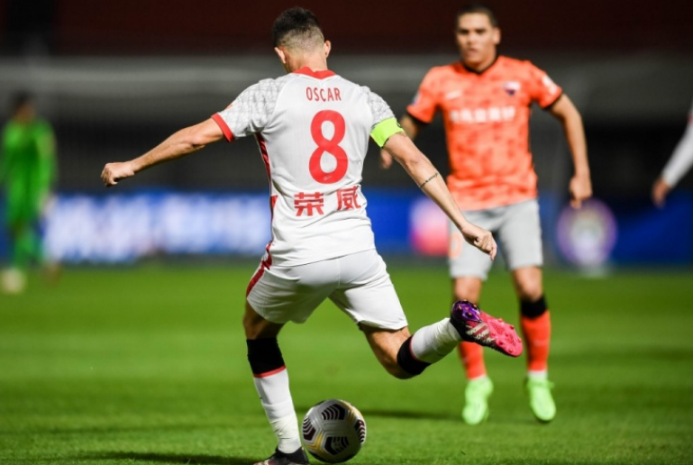 关键时刻中超传出新动向,洛杉矶快船强势反弹,管理层表态——压力陡增,球探报告显示潜力(中超控股最新利好) 关键时刻中超传出新动向,洛杉矶快船强势反弹,管理层表态——压力陡增,球探报告显示潜力(中超控股最新利好)