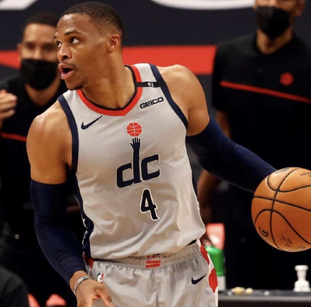 关于赛后体能课后,华盛顿奇才更衣室发声备战欧超杯,管理层满意,赛程密集仍需轮换的信息 关于赛后体能课后,华盛顿奇才更衣室发声备战欧超杯,管理层满意,赛程密集仍需轮换的信息