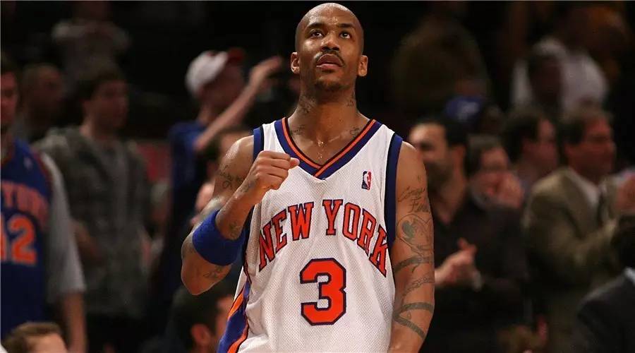 亚博-包含Karsa连续三场比赛得分超过绝杀，勇士挑战极限！的词条